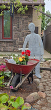 Chicken Wire Garden Sculptures -Gardeners