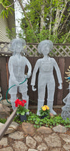 Chicken Wire Garden Sculptures -Gardeners