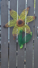 2D Chicken Wire Sun Flowers