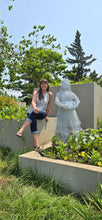 Chicken Wire Garden Sculptures -Gardeners