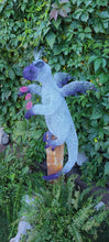 Chicken Wire Sitting Dragon Sculptures