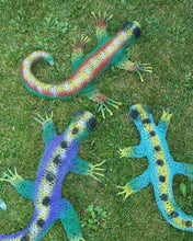 Chicken Wire Gecko -2 sizes available