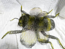 Chicken Wire Bumble Bee, Garden Art Sculpture