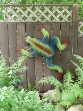 Chicken Wire Frog -Garden Art Sculpture