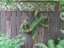 Chicken Wire Gecko -2 sizes available