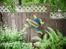Chicken Wire Frog -Garden Art Sculpture