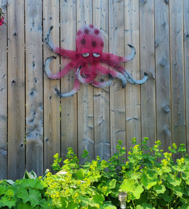 Chicken Wire Octopus Garden Art Sculptures