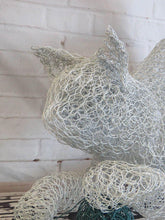 Chicken Wire Cat Garden Art Sculpture We-met Wire Work