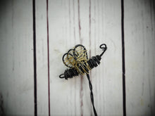 Rusty Critters -3D Bumble Bee Plant Poke