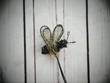 Rusty Critters -3D Bumble Bee Plant Poke
